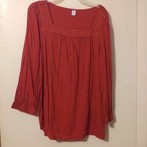 Old Navy cotton blend peasant blouse in Rust. Excellent condition. Large tall.